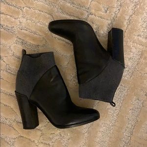 Vince Leather Bootie